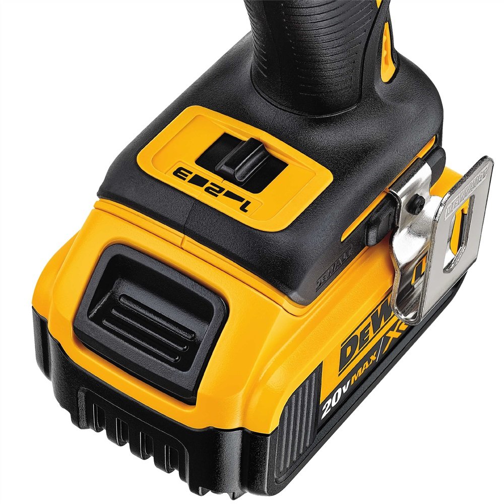 DCF887M2_2_QnE5D9v.jpg